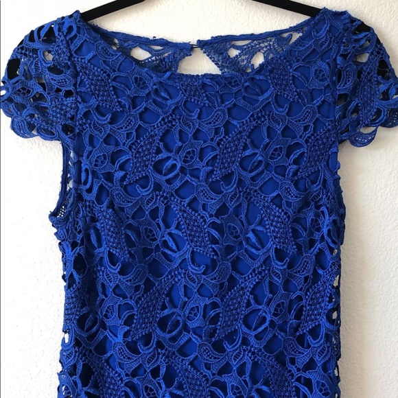 Alice + Olivia Lace Blue Dress - Picture 2 of 6